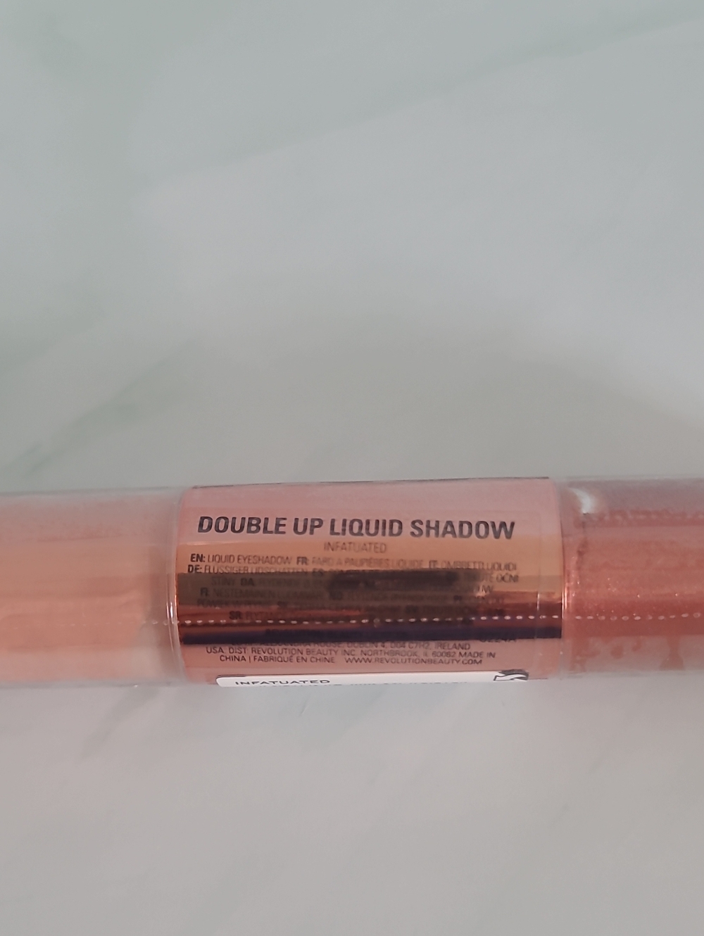 Revolution Make Up .. Double Up Liquid Shadow .. Infatuated - Picture 2 of 5
